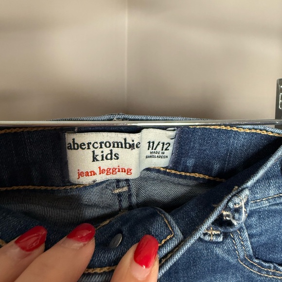 Abercrombie Kids Denim Jean Leggings - Picture 3 of 5